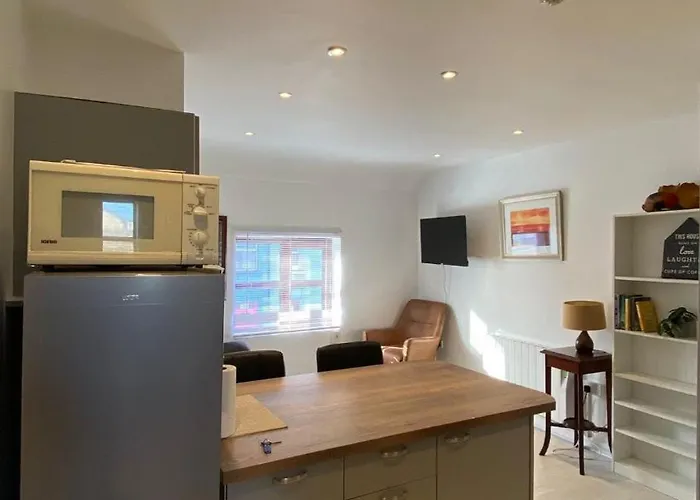 Lejlighed Famous Westend Of Galway, 1 Bed
