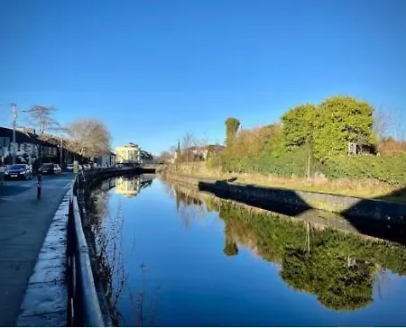 Famous Westend Of Galway, 1 Bed Голуэй
